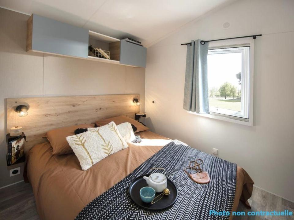 圣伊莱尔·德列 Camping Paradis Sol A Gogo酒店 外观 照片