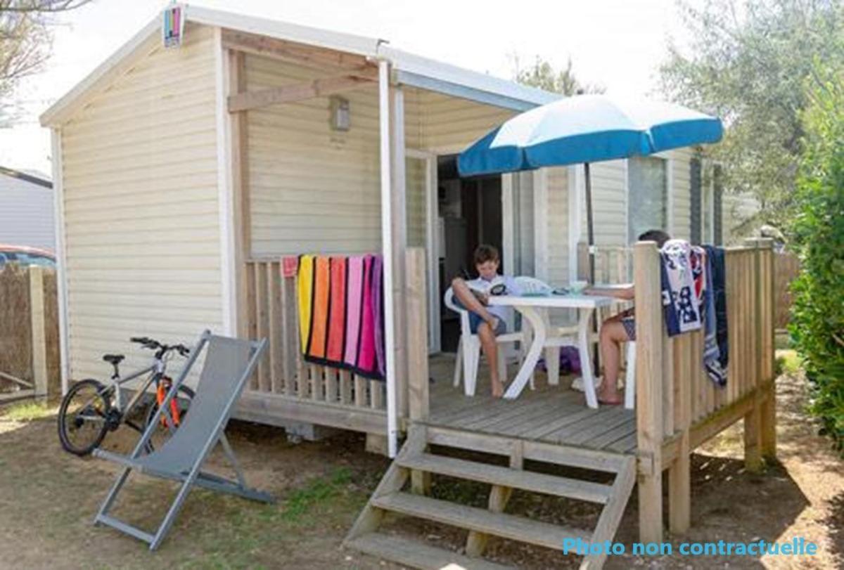 圣伊莱尔·德列 Camping Paradis Sol A Gogo酒店 外观 照片